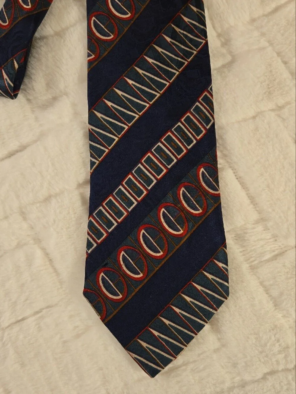 Viaggio 100% Silk Mens Tie